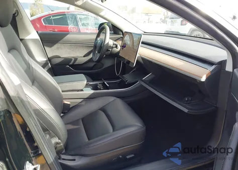 2020 Tesla Model 3 Standard Range Plus Rear-Wheel Drive/Standard Range Rear-Wheel Drive из США, поврежденный, VIN 5YJ3E1EA7LF798850